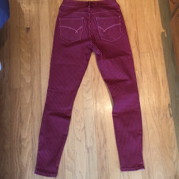 PACSUN (bullhead)- red & black striped pants - Picture 3 of 6